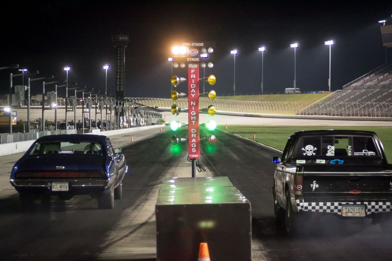 O'Reilly Auto Parts Friday Night Drags Events Atlanta Motor Speedway