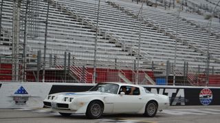 Gallery: Burt Reynolds & Smokey and the Bandit Vehicles Cruise Lap