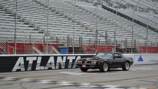 Gallery: Burt Reynolds & Smokey and the Bandit Vehicles Cruise Lap