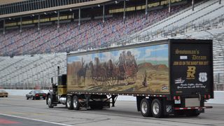 Gallery: Burt Reynolds & Smokey and the Bandit Vehicles Cruise Lap