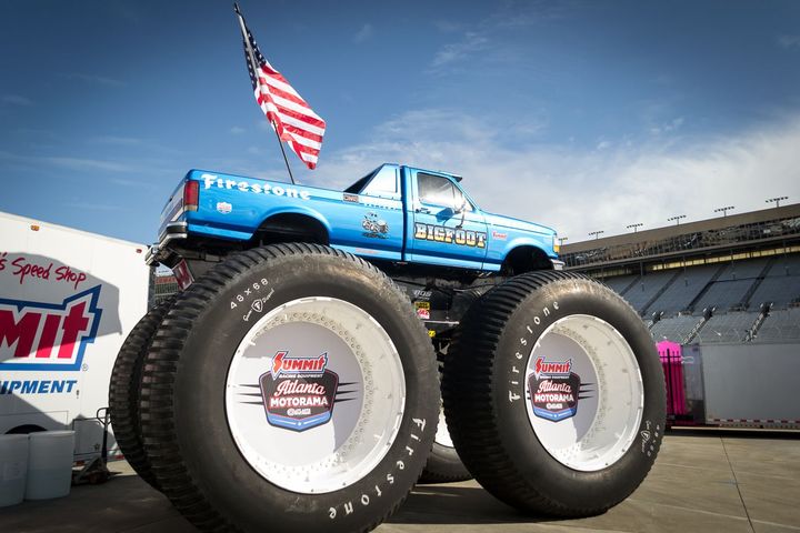 bigfoot10flag